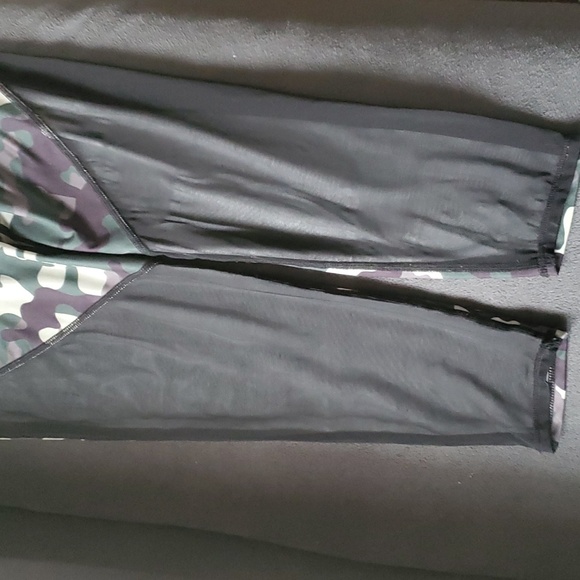 Lotus Leggings Camo with mesh - Picture 5 of 5